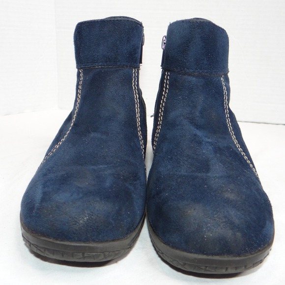 Basic Editions Womens Navy Blue Suede Ankle Boots Wedge Heel Side Zip Size 8W - Picture 3 of 10